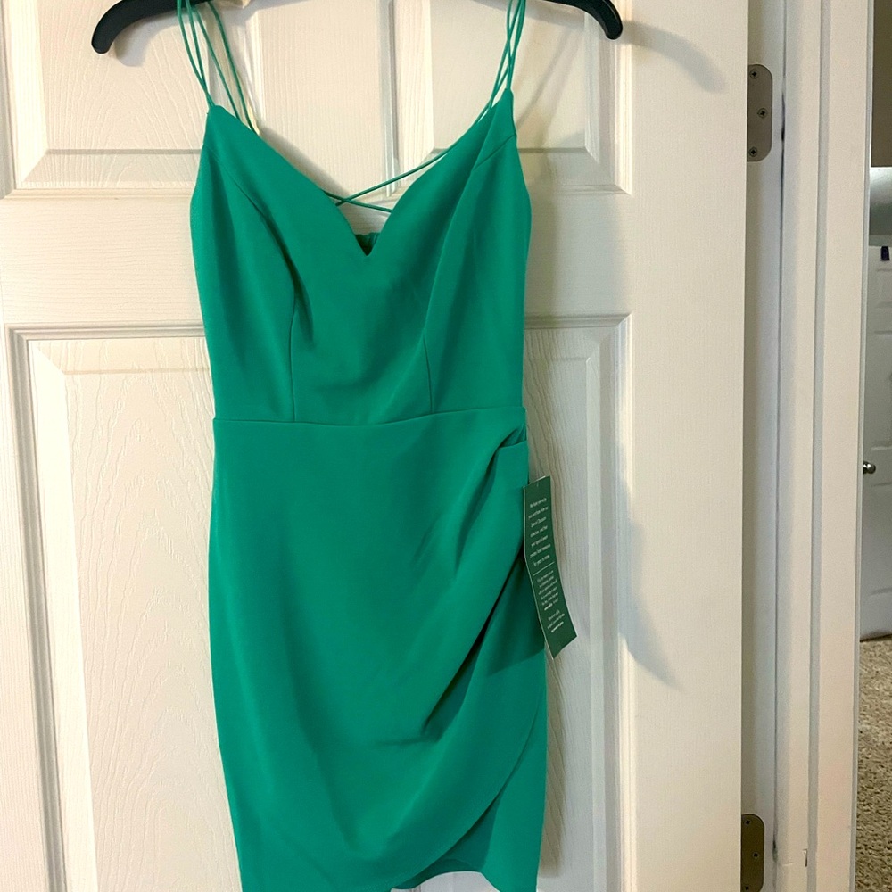 HOCO Dress in Spearmint (green) and Size 0. New with tags.